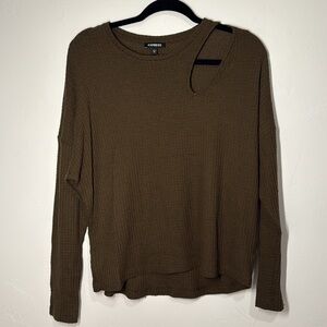 5 FOR $27.00 Express Women's Olive Cutout Sweater 63